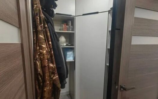 2к.кв пр-кт Мира 85